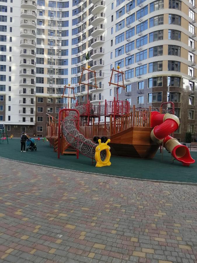 אודסה Апартаменты В Аркадии С Террасой И Прямым Видом На Море מראה חיצוני תמונה
